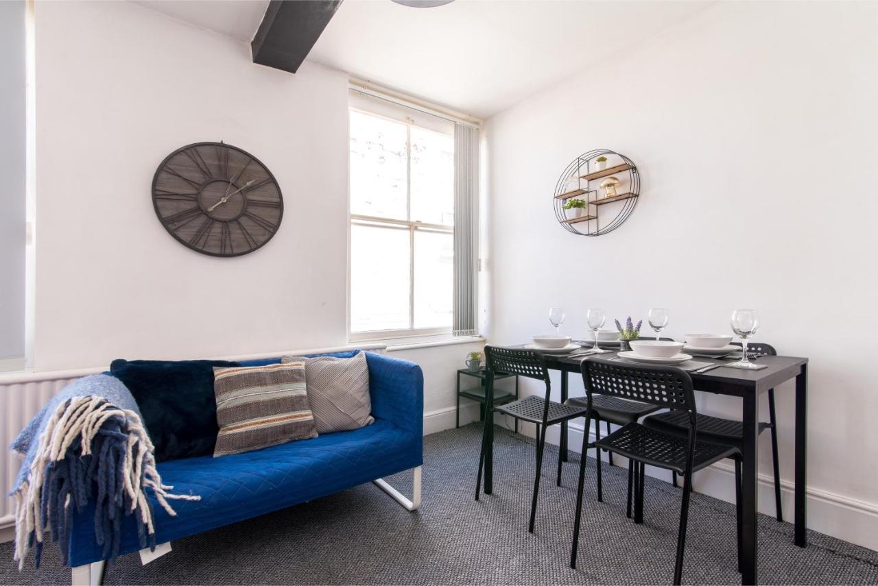 Characterful 2 Bed Apartment - Spacious & Comfy Castle Donington Eksteriør billede