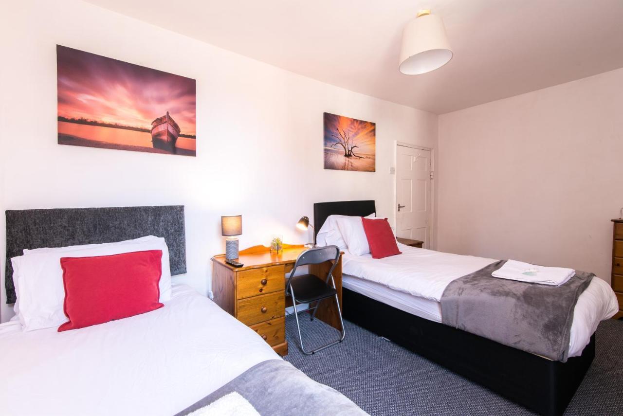Characterful 2 Bed Apartment - Spacious & Comfy Castle Donington Eksteriør billede