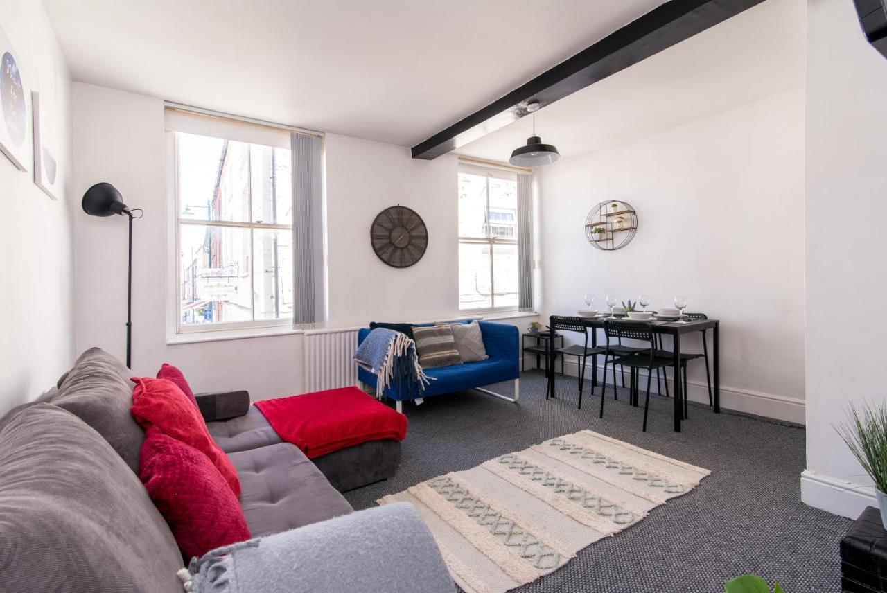 Characterful 2 Bed Apartment - Spacious & Comfy Castle Donington Eksteriør billede